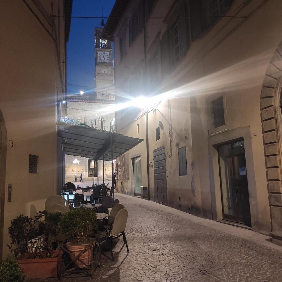 La Casa Nella Piazzetta Appartement Città di Castello Buitenkant foto