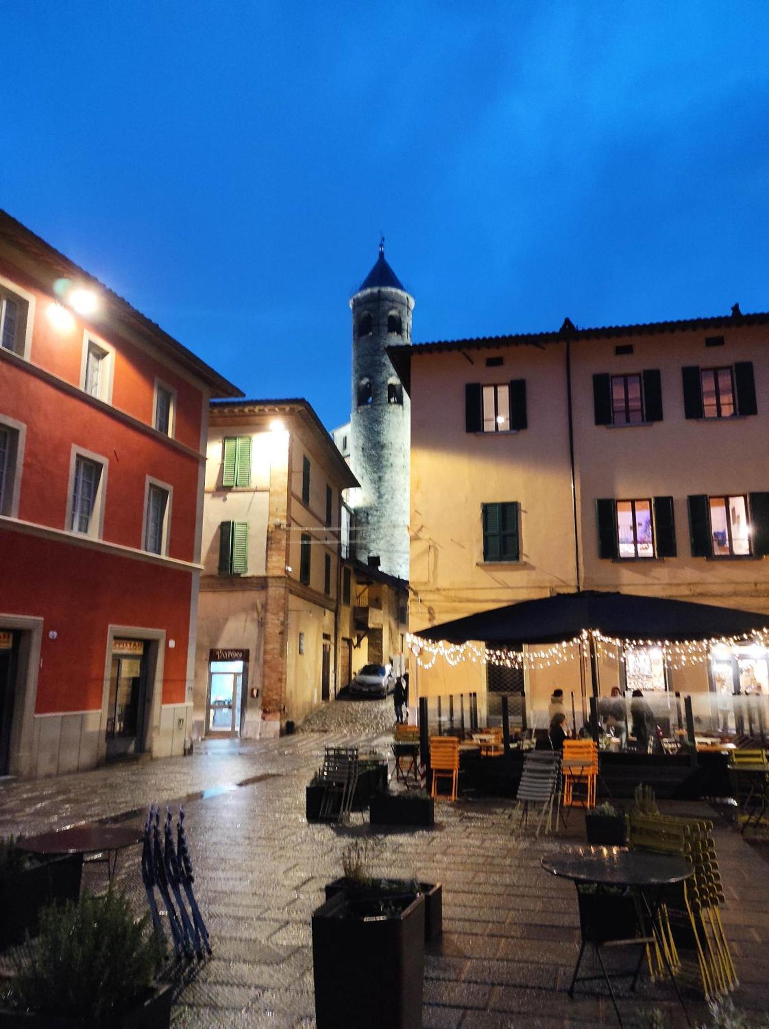La Casa Nella Piazzetta Appartement Città di Castello Kamer foto